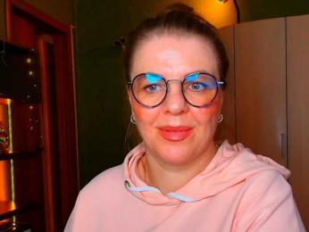 Veronika_Gold webcam model stream image