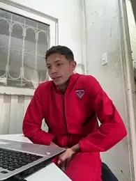 santiObrero webcam model stream image