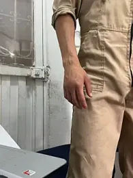 santiObrero webcam model stream image