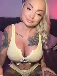shortybig_official webcam model stream image