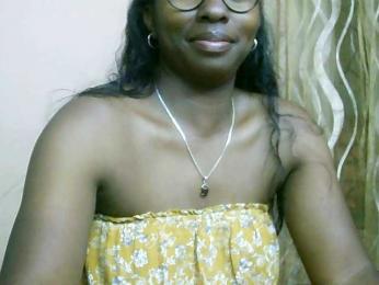 Katty-12 webcam model stream image