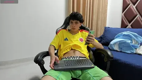 Ithan_Hott webcam model stream image
