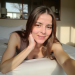 MegiLove webcam camscom model stream image