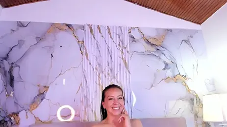 LiaDumond webcam preview