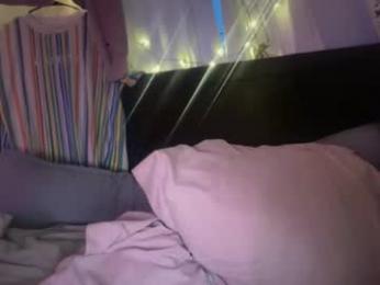 mannythemoaner webcam model stream image
