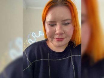 LunaLu13 webcam model stream image