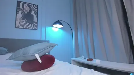 MayaNextDoor webcam model stream image