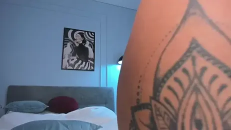 MayaNextDoor webcam stripchat model stream image