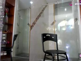 annylittle_ webcam model stream image