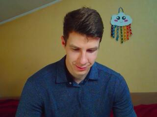 Chris Brien webcam flirt4free model stream image