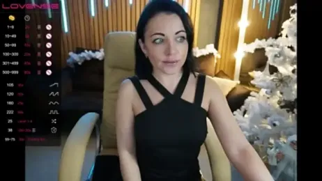 Dafni_Monn webcam stripchat model stream image