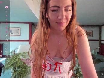 KiraRustle webcam model stream image