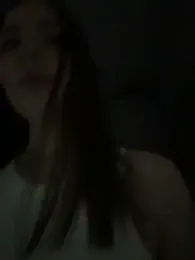 -SweetDi- webcam stripchat model stream image