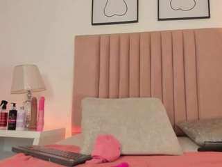 gahiabelucci webcam model stream image