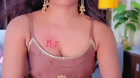 WOw_Nisha- webcam model stream image