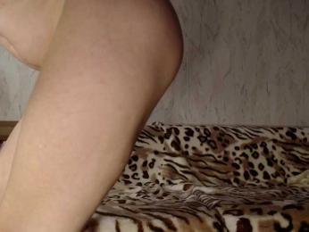 KedraLuv webcam model stream image