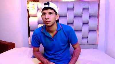 Lucas_Dream webcam model stream image
