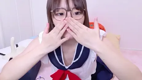 Hiiichan88 webcam stripchat model stream image