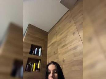 Potifays webcam model stream image