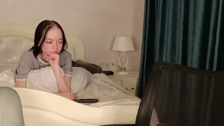 WeksaMur webcam stripchat model stream image