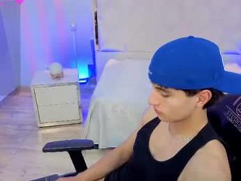 kyler_tay webcam model stream image