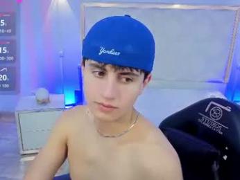 kyler_tay webcam model stream image