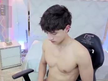 kyler_tay webcam model stream image
