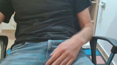 luis___32 webcam model stream image