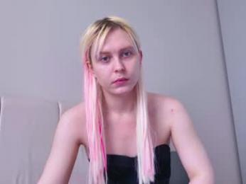 kitty_dora webcam chaturbate model stream image