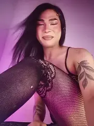 Soyshelly webcam model stream image
