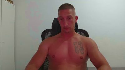 Moonandwolf webcam model stream image