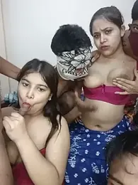 Groupshow063 webcam model stream image