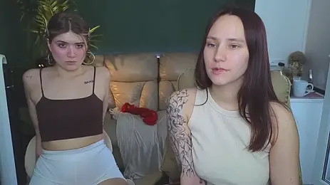 HotCaramellsTV webcam model stream image