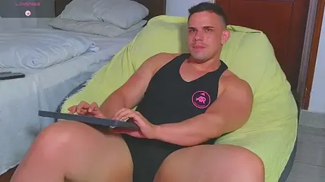 Regansmiths webcam model stream image