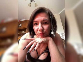 Lola-211 webcam model stream image