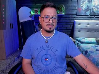 David Starrs webcam model stream image