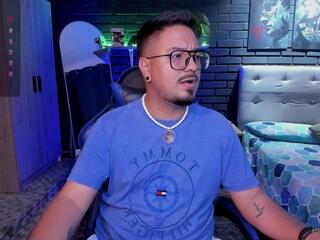 David Starrs webcam flirt4free model stream image