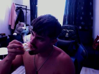 Ervin Bloom webcam model stream image