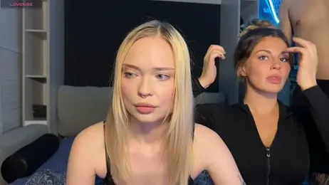 dollfromvenus webcam model stream image