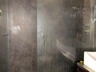 Isabel Belza webcam model stream image