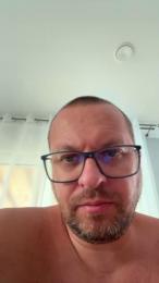 Michback webcam model stream image
