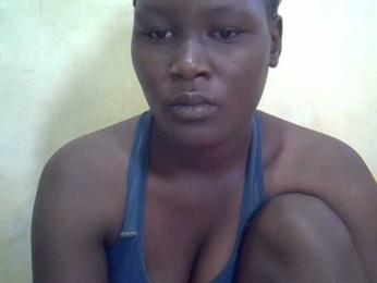 ebony-vannilah webcam bongacams model stream image