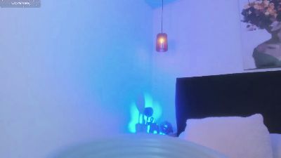 dolly_zoe webcam model stream image