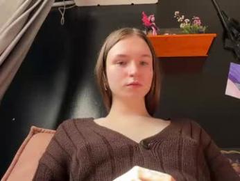 nloraaa webcam model stream image