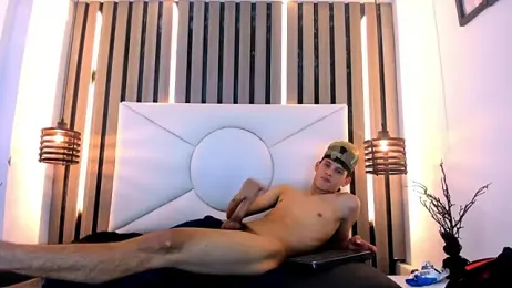 Pit_Ross webcam model stream image