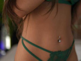 ZenyaNoir webcam model stream image