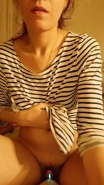 Bella96 webcam cam4 model stream image