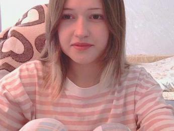BelovedMary webcam model stream image