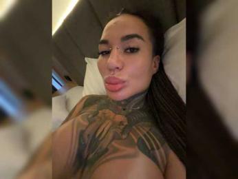 Kristabella webcam bongacams model stream image