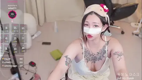 Milk_Sola webcam stripchat model stream image